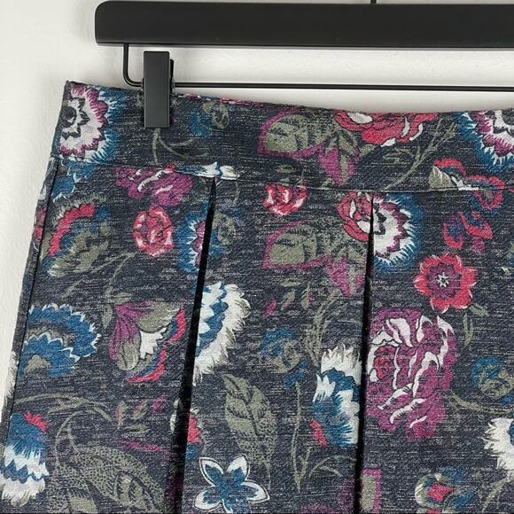 Loft Outlet Floral Brocade / Tapestry Style Pleated Skirt w/ Metallic Thread - 8 - Picture 2 of 10